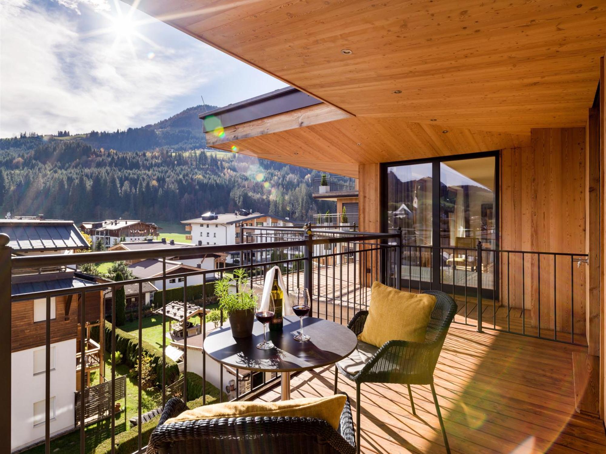 Hotel Zentral ****Superior Kirchberg in Tirol Exterior foto